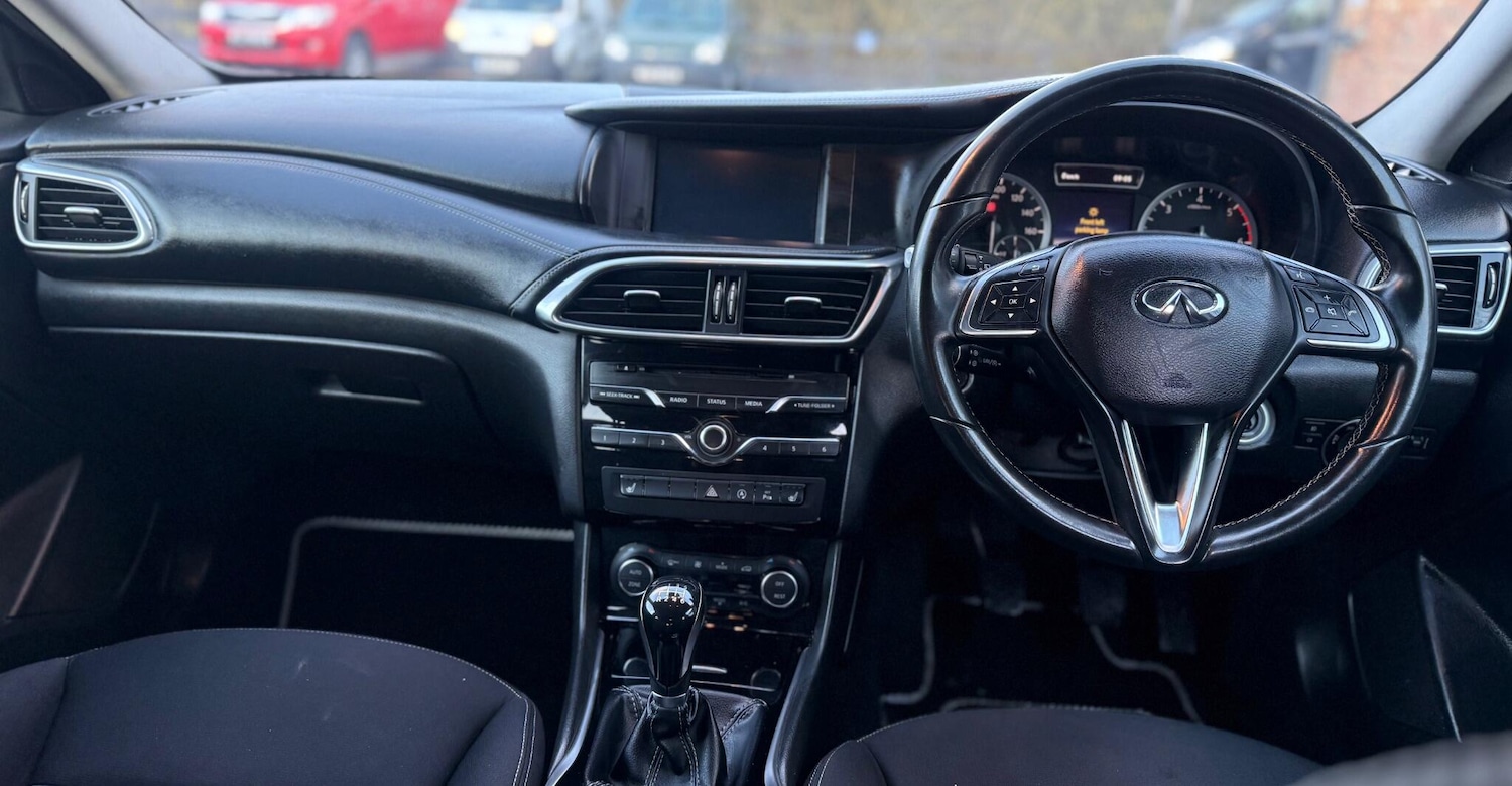 Used Infiniti Q30 2017 for sale - 77259049: Photo 24