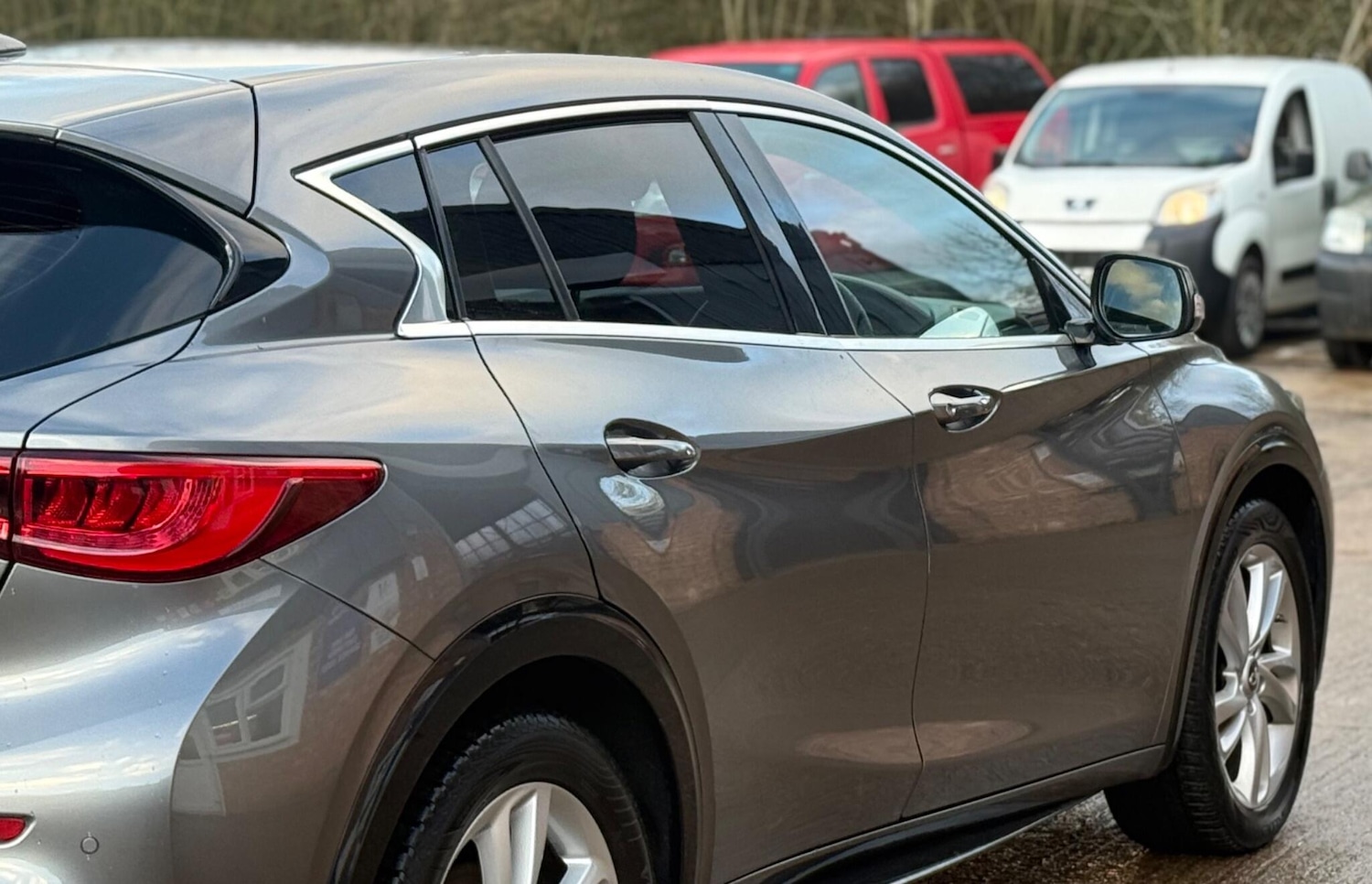 Used Infiniti Q30 2017 for sale - 77259049: Photo 36