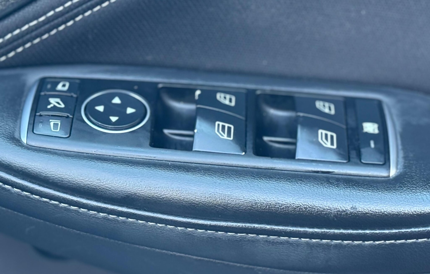 Used Infiniti Q30 2017 for sale - 77259049: Photo 40