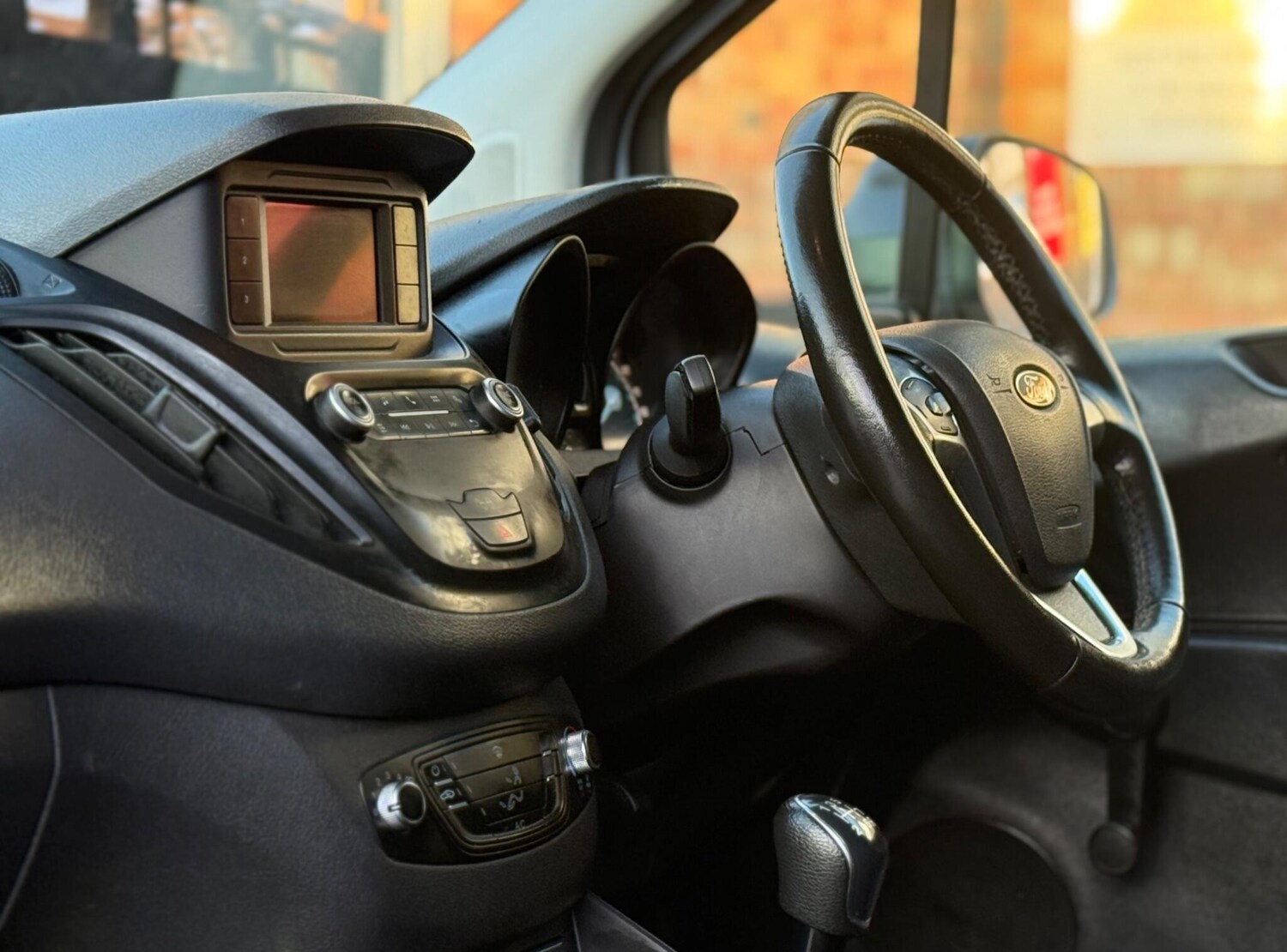 Used Ford Transit Courier 2020 for sale - 77106819: Photo 16