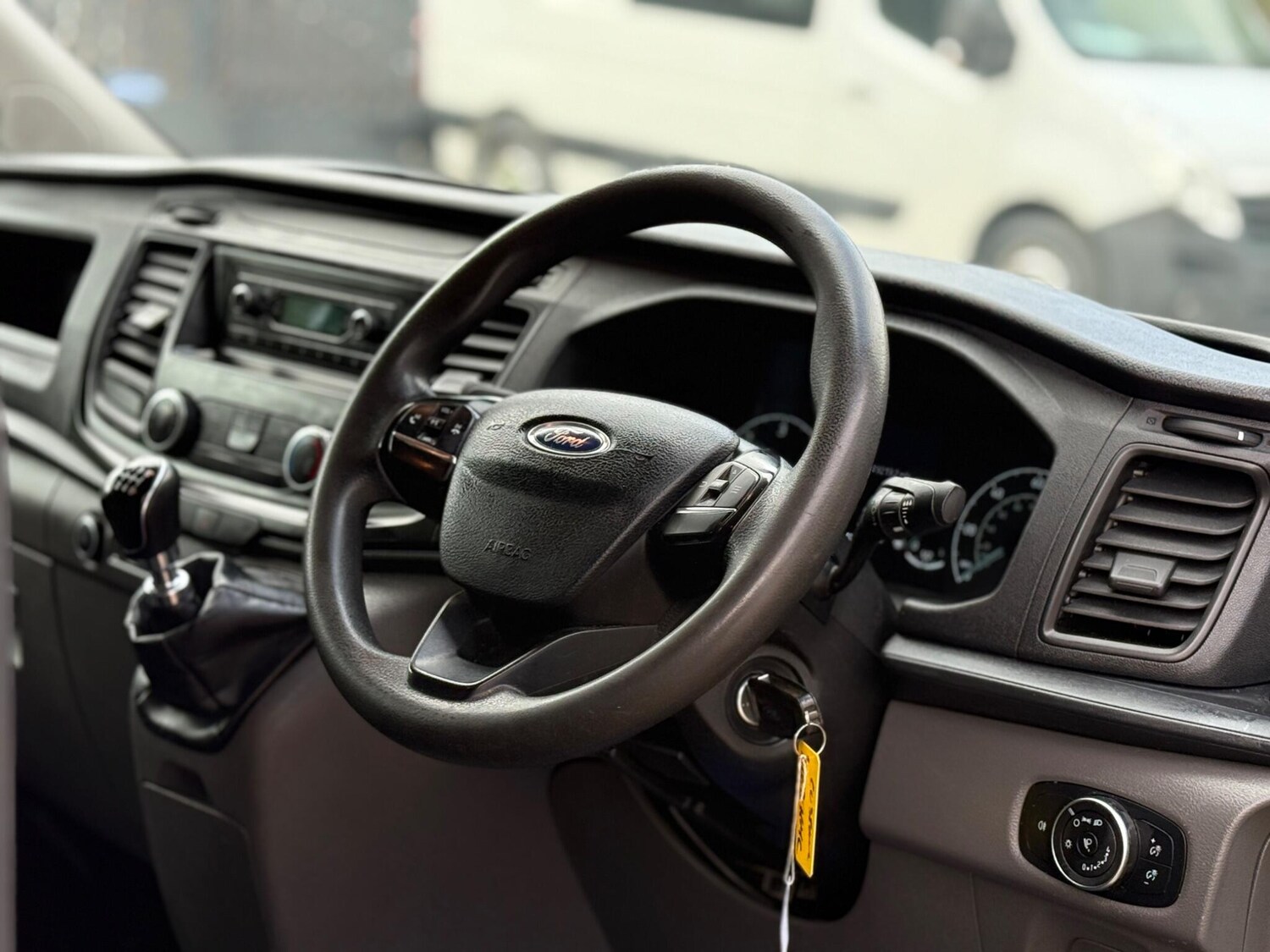 Used Ford Transit Custom 2018 for sale - 77830542: Photo 5