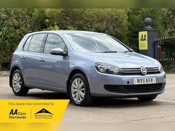 Volkswagen - Golf