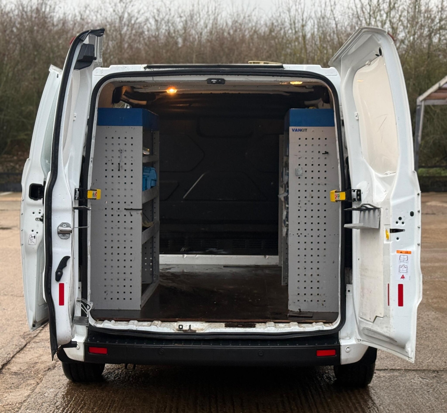 Used Ford Transit Custom 2018 for sale - 76972933: Photo 16