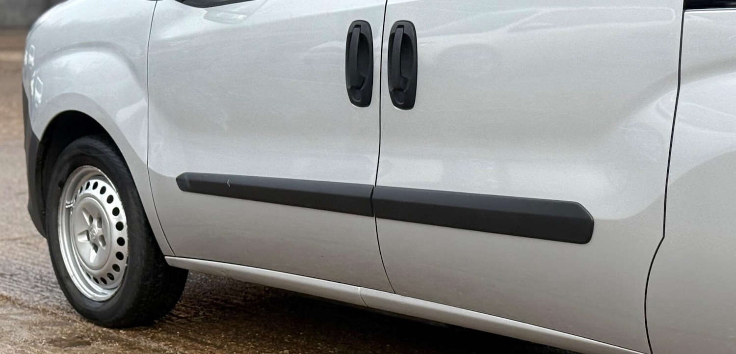 Used Vauxhall Combo 2017 for sale - 77249426: Photo 32