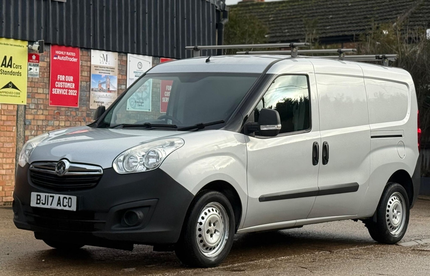 Used Vauxhall Combo 2017 for sale - 77249426: Photo 5