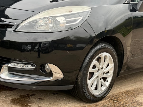 Used Renault Grand Scenic 2013 for sale - 76292835: Photo 24