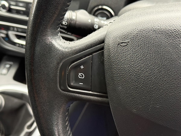 Used Renault Grand Scenic 2013 for sale - 76292835: Photo 43