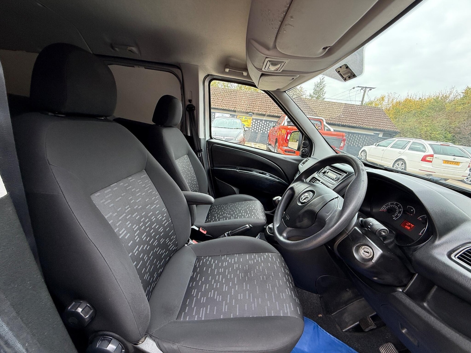 Used Vauxhall Combo 2018 for sale - 76311668: Photo 10