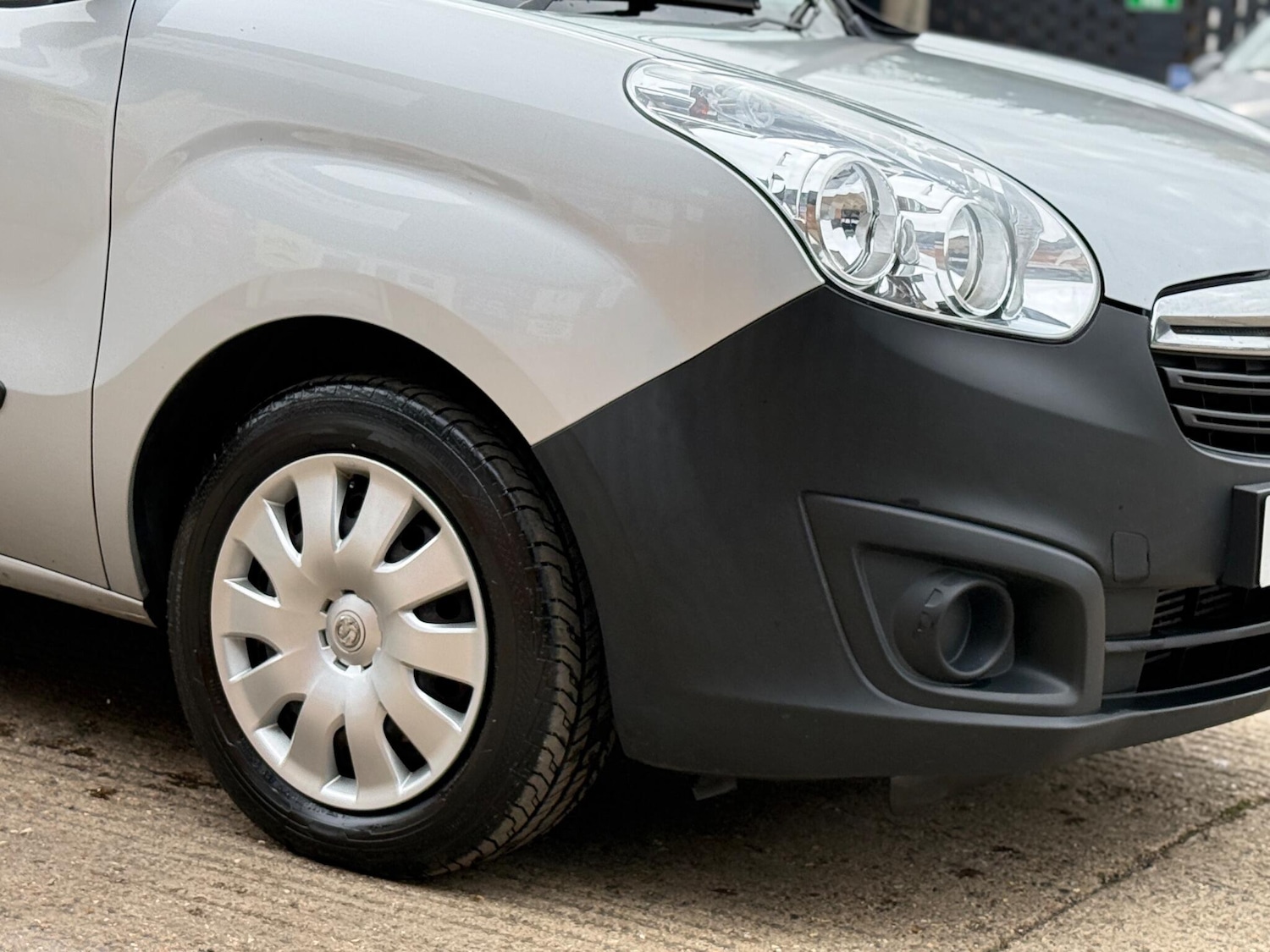 Used Vauxhall Combo 2018 for sale - 76311668: Photo 18