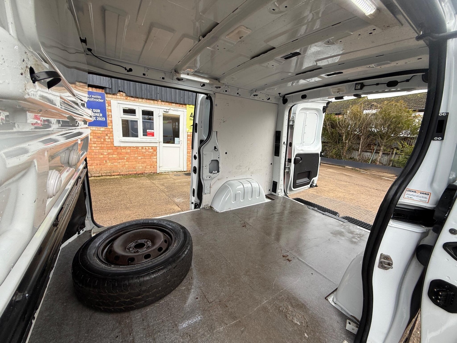 Used Vauxhall Vivaro 2016 for sale - 77323967: Photo 15