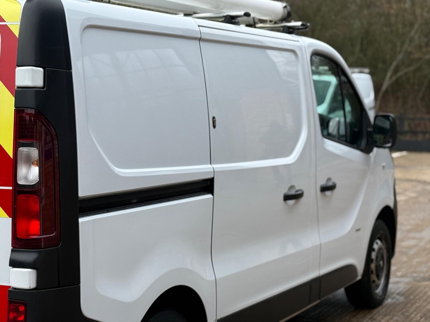 Used Vauxhall Vivaro 2016 for sale - 77323967: Photo 30