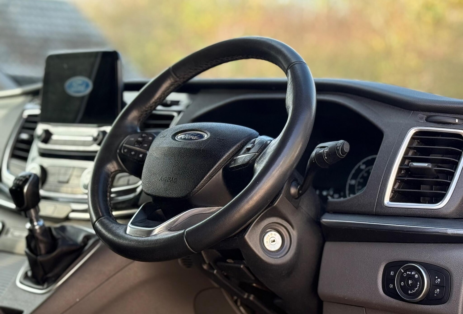 Used Ford Tourneo Custom 2018 for sale - 76638001: Photo 3