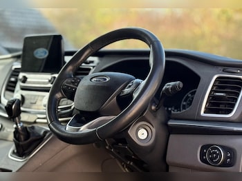 Used Ford Tourneo Custom 2018 for sale - 76638001: Photo