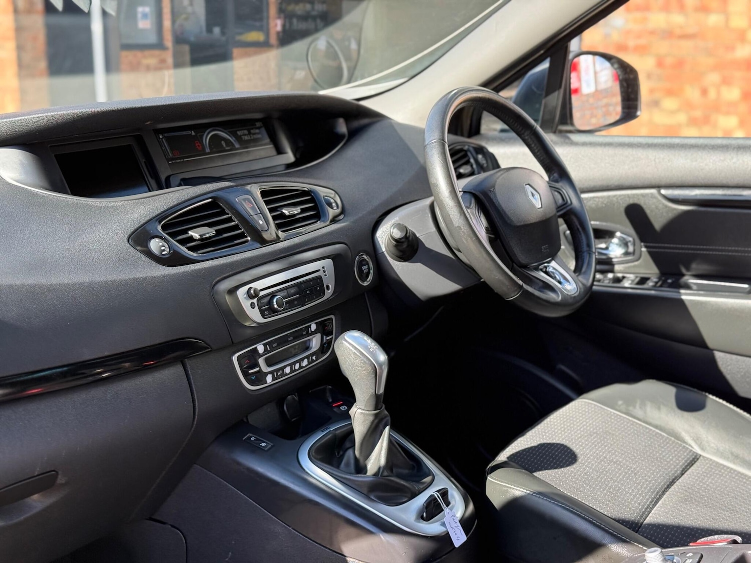 Used Renault Grand Scenic 2015 for sale - 78145735: Photo 14