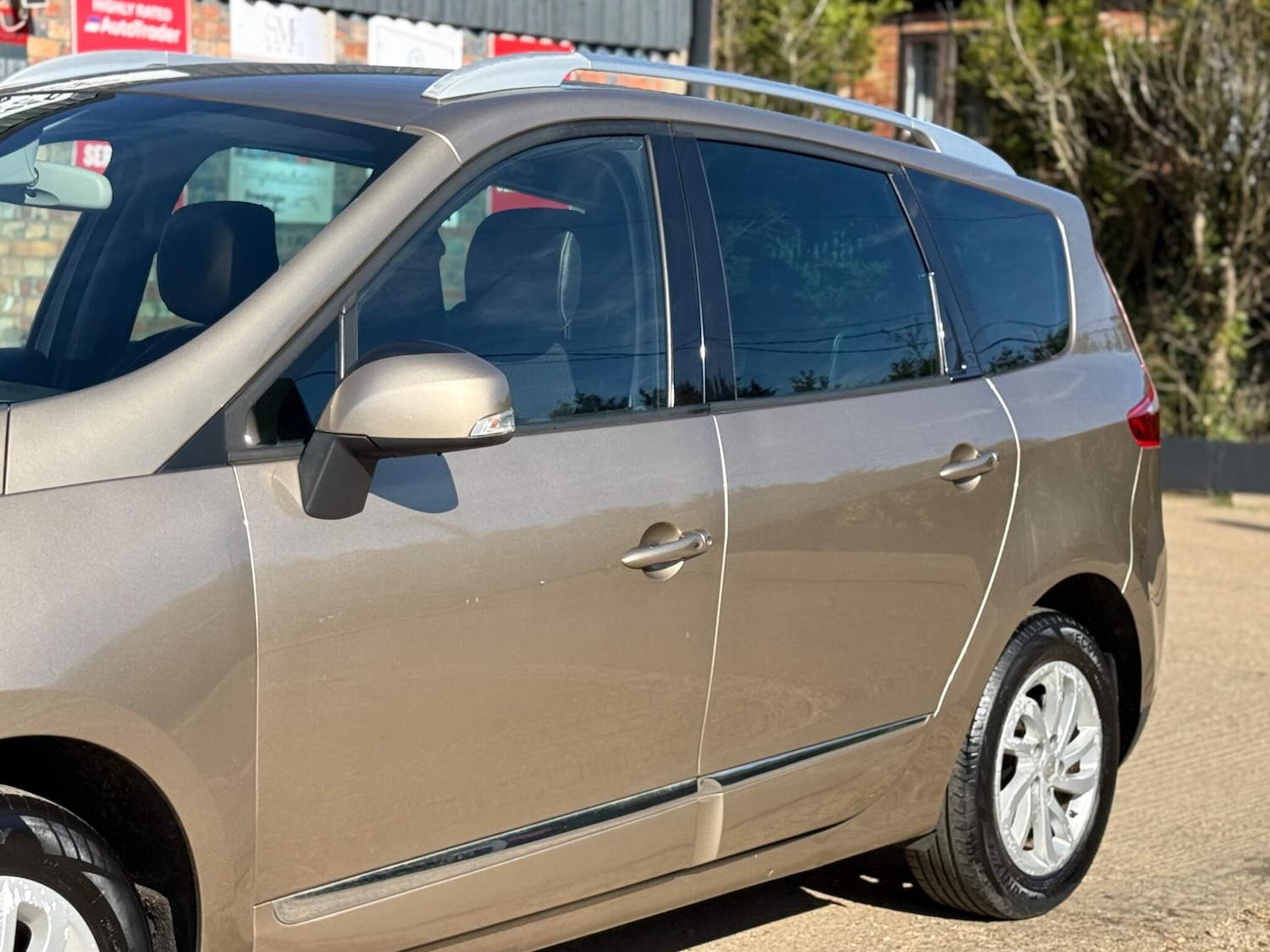 Used Renault Grand Scenic 2015 for sale - 78145735: Photo 25