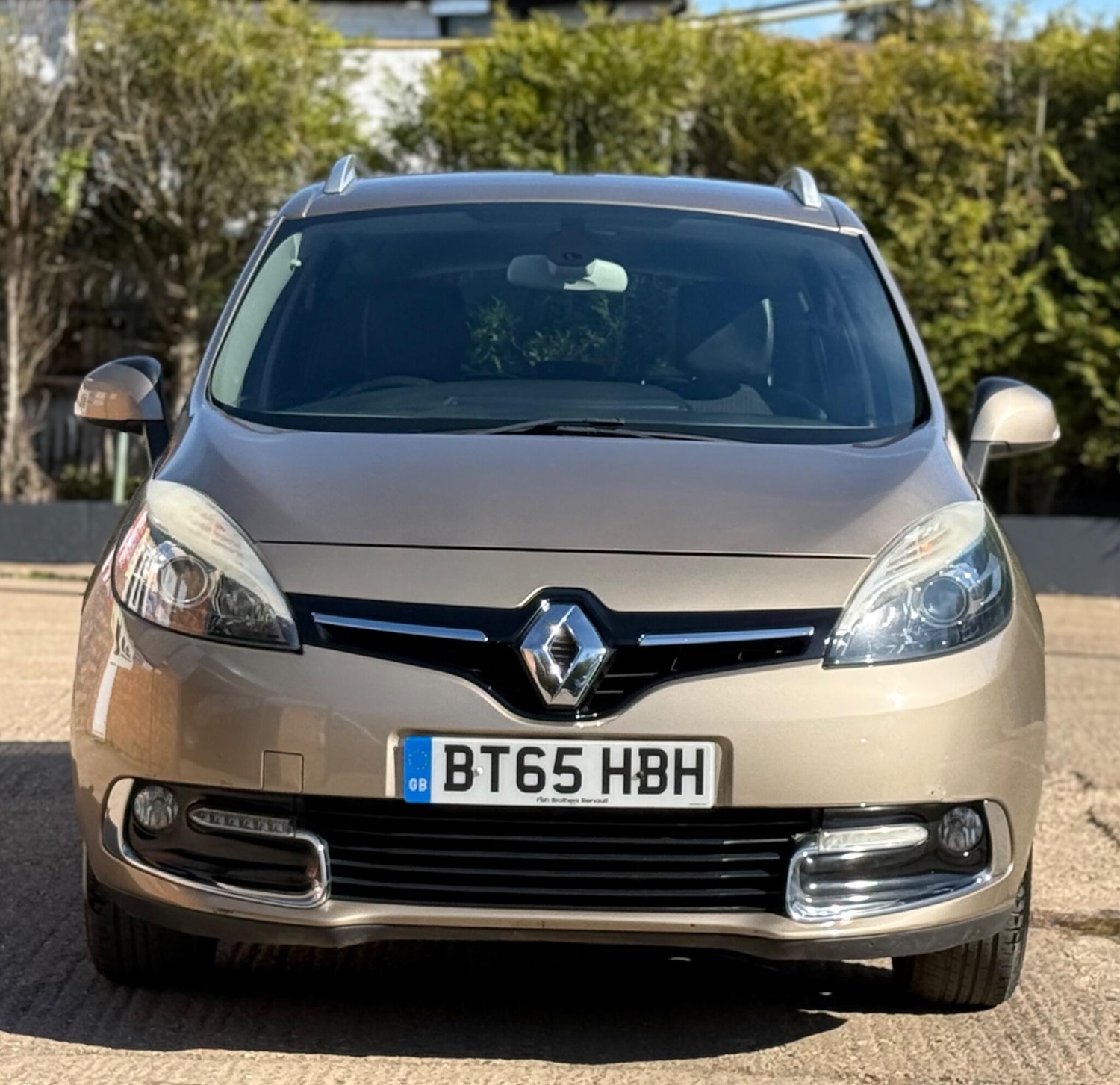 Used Renault Grand Scenic 2015 for sale - 78145735: Photo 3