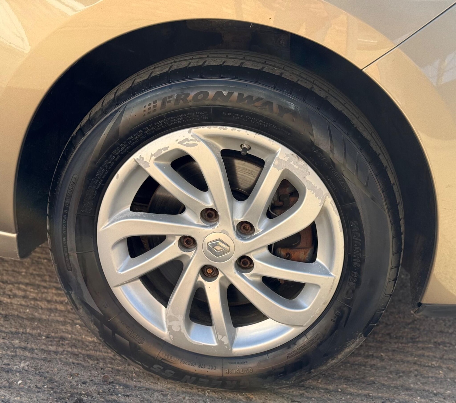 Used Renault Grand Scenic 2015 for sale - 78145735: Photo 42