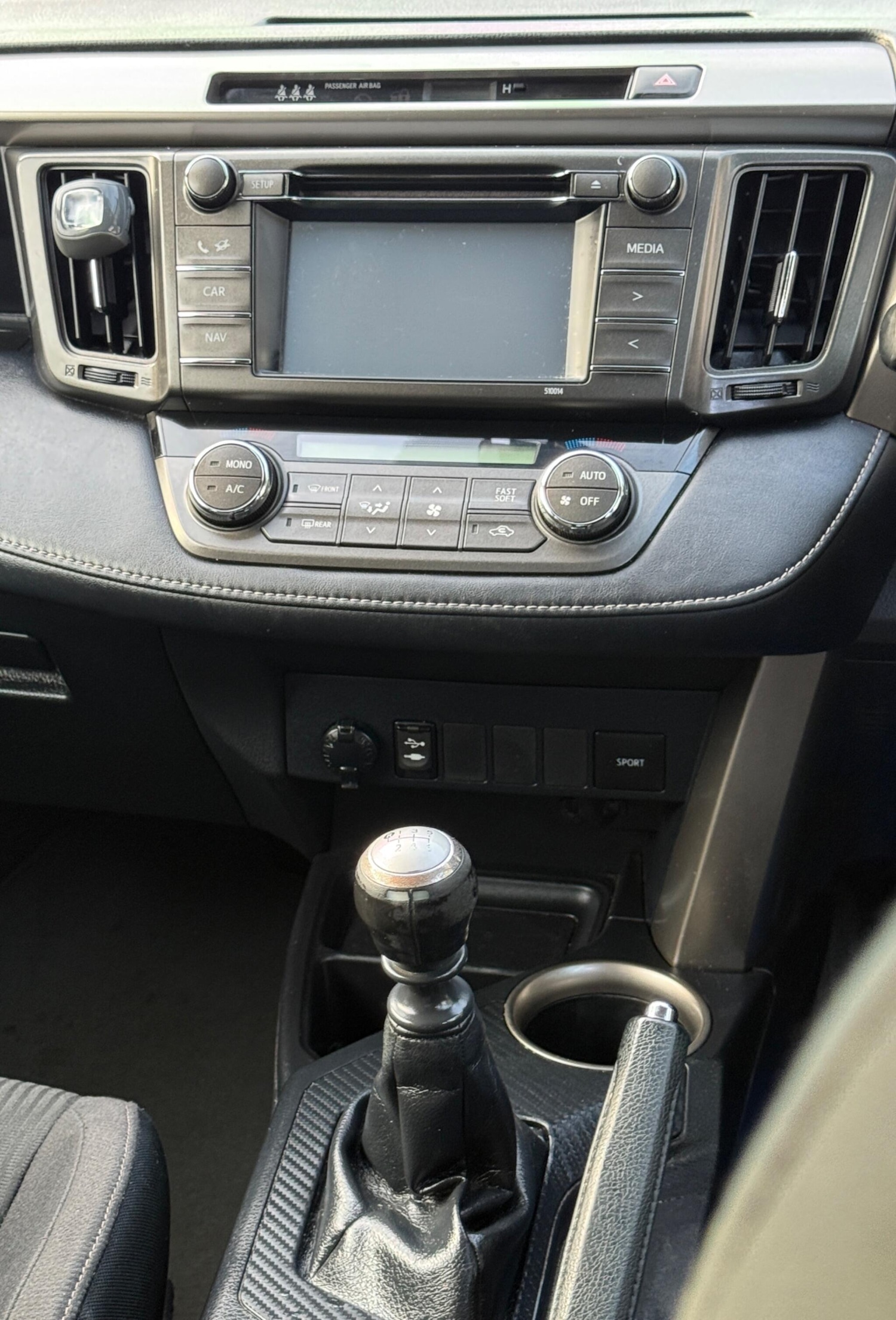 Used Toyota RAV4 2014 for sale - 77382081: Photo 18