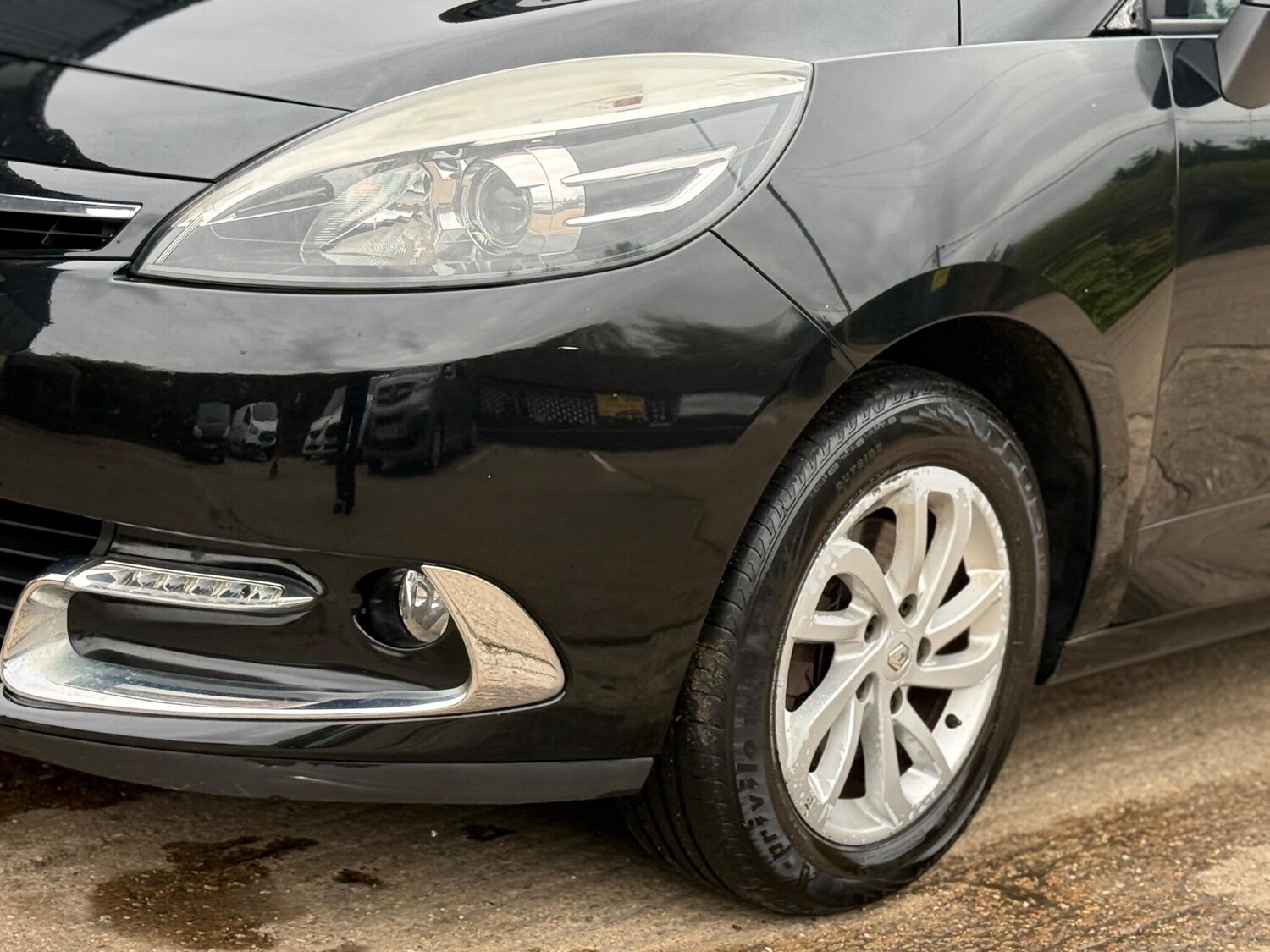 Used Renault Grand Scenic 2013 for sale - 76595684: Photo 24