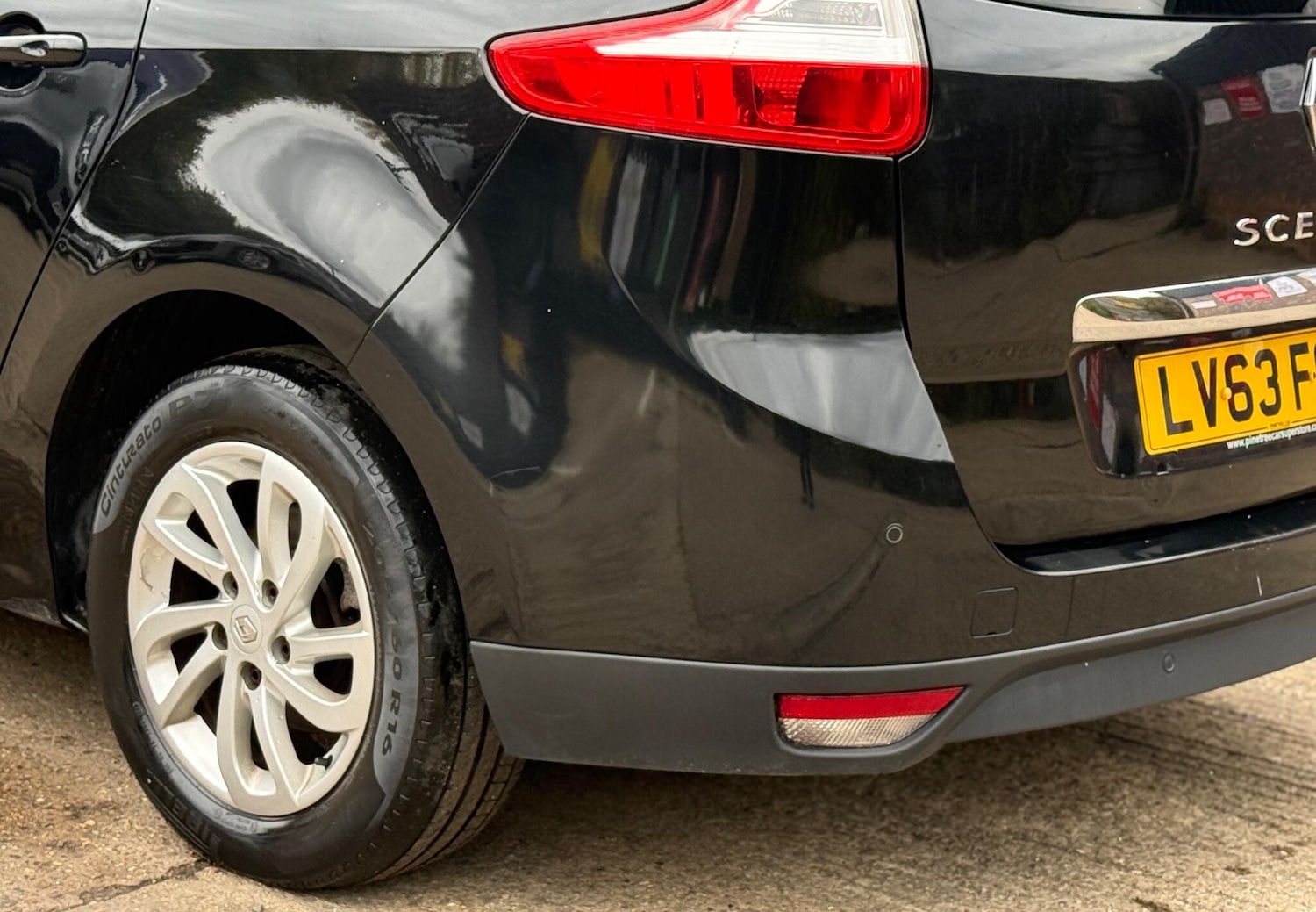 Used Renault Grand Scenic 2013 for sale - 76595684: Photo 27