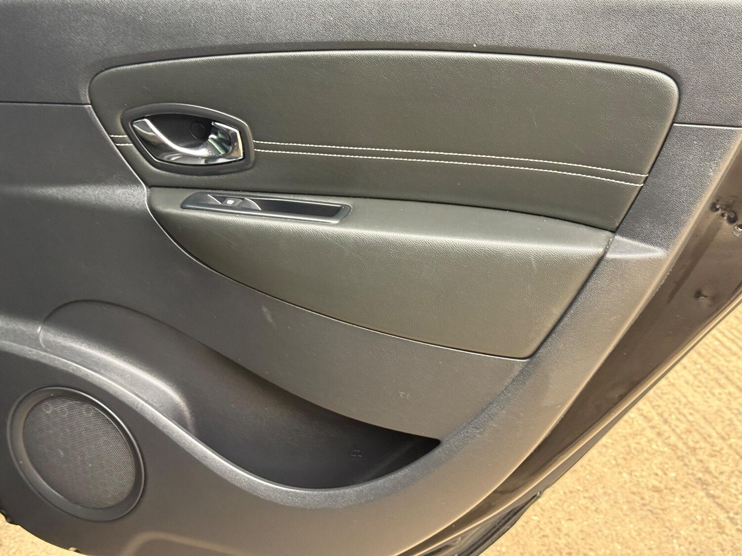 Used Renault Grand Scenic 2013 for sale - 76595684: Photo 41