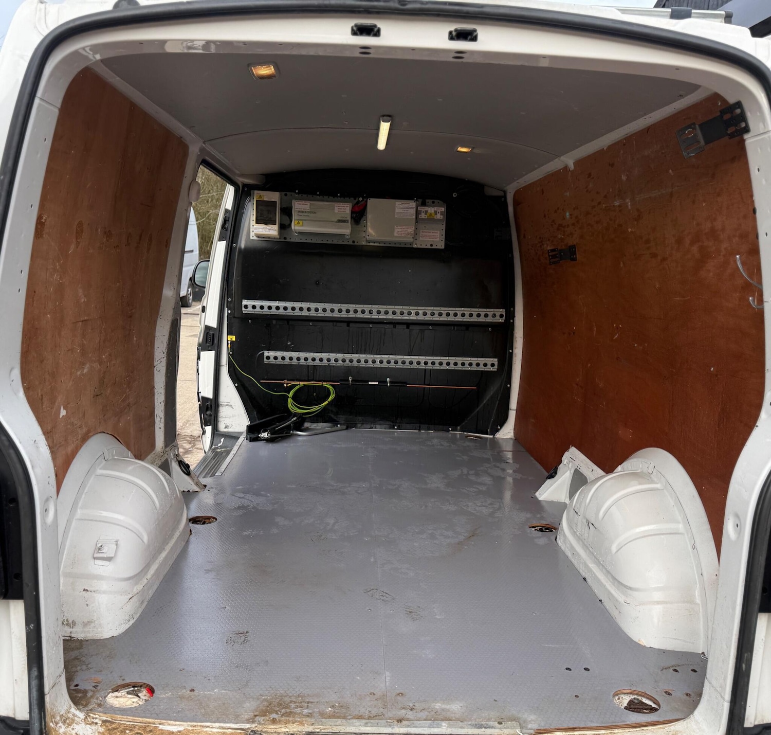 Used Volkswagen Transporter 2018 for sale - 77533687: Photo 20