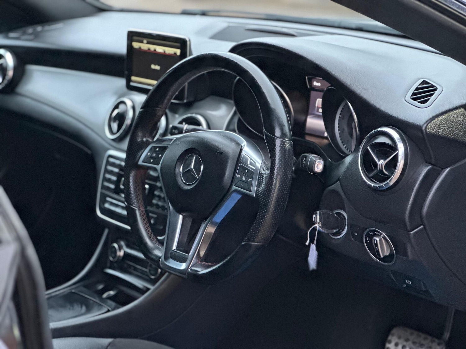 Used Mercedes-Benz CLA 2014 for sale - 77408862: Photo 13