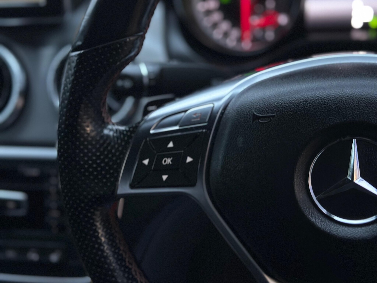 Used Mercedes-Benz CLA 2014 for sale - 77408862: Photo 48