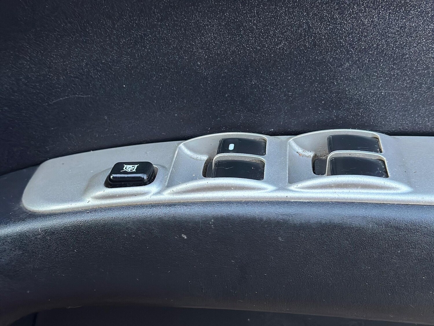 Used Mitsubishi L200 2015 for sale - 77083367: Photo 48