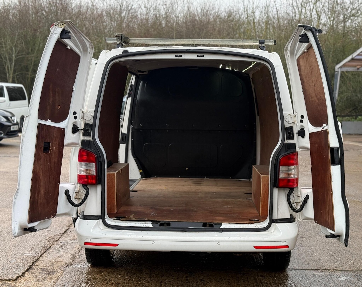 Used Volkswagen Transporter 2013 for sale - 77026680: Photo 12