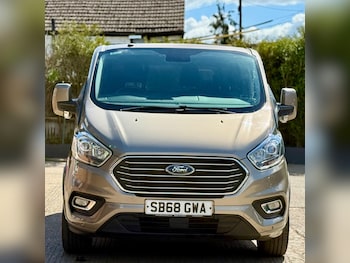 Used Ford Tourneo Custom 2019 for sale - 78311306: Photo