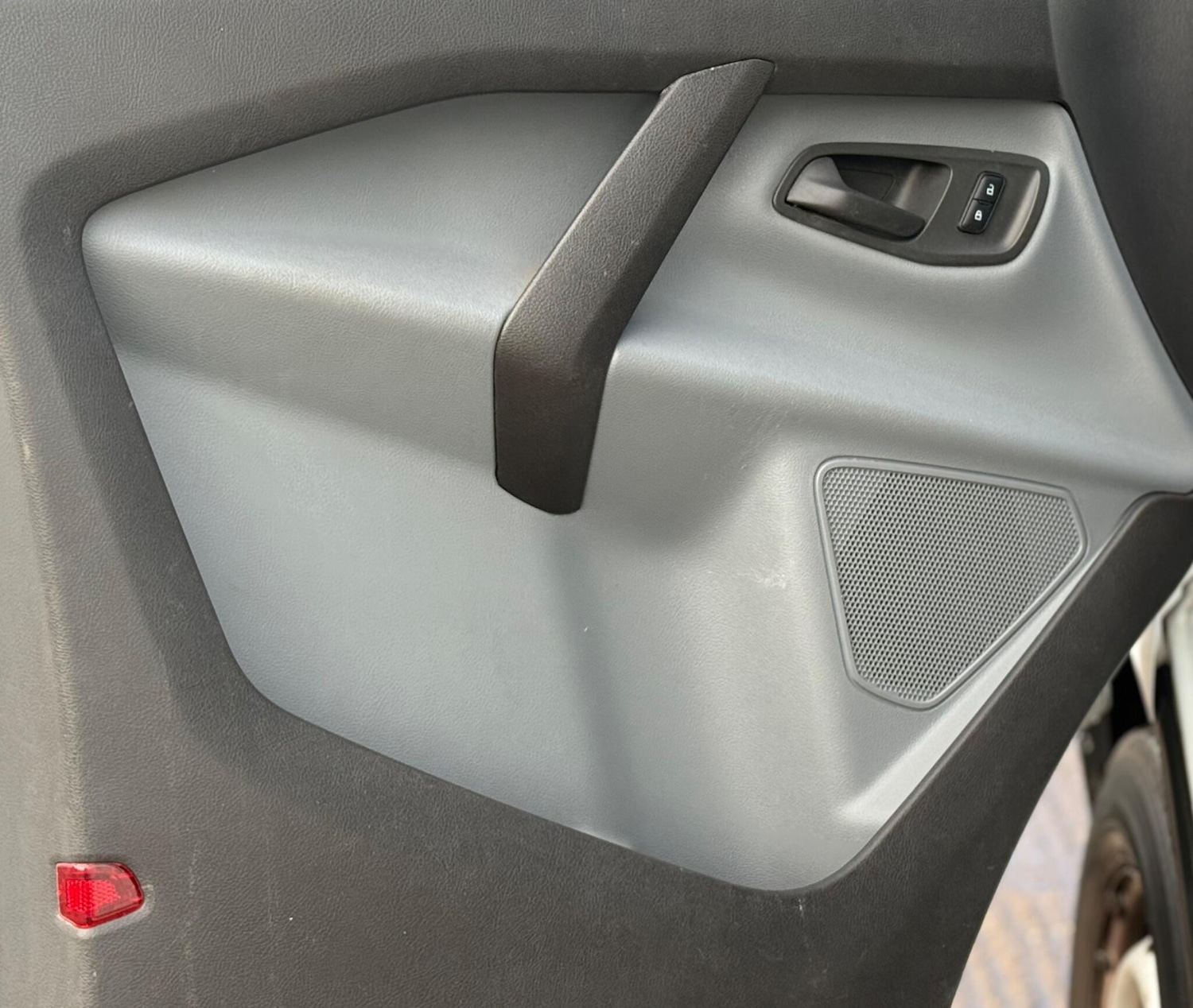 Used Ford Transit Custom 2017 for sale - 77431785: Photo 11