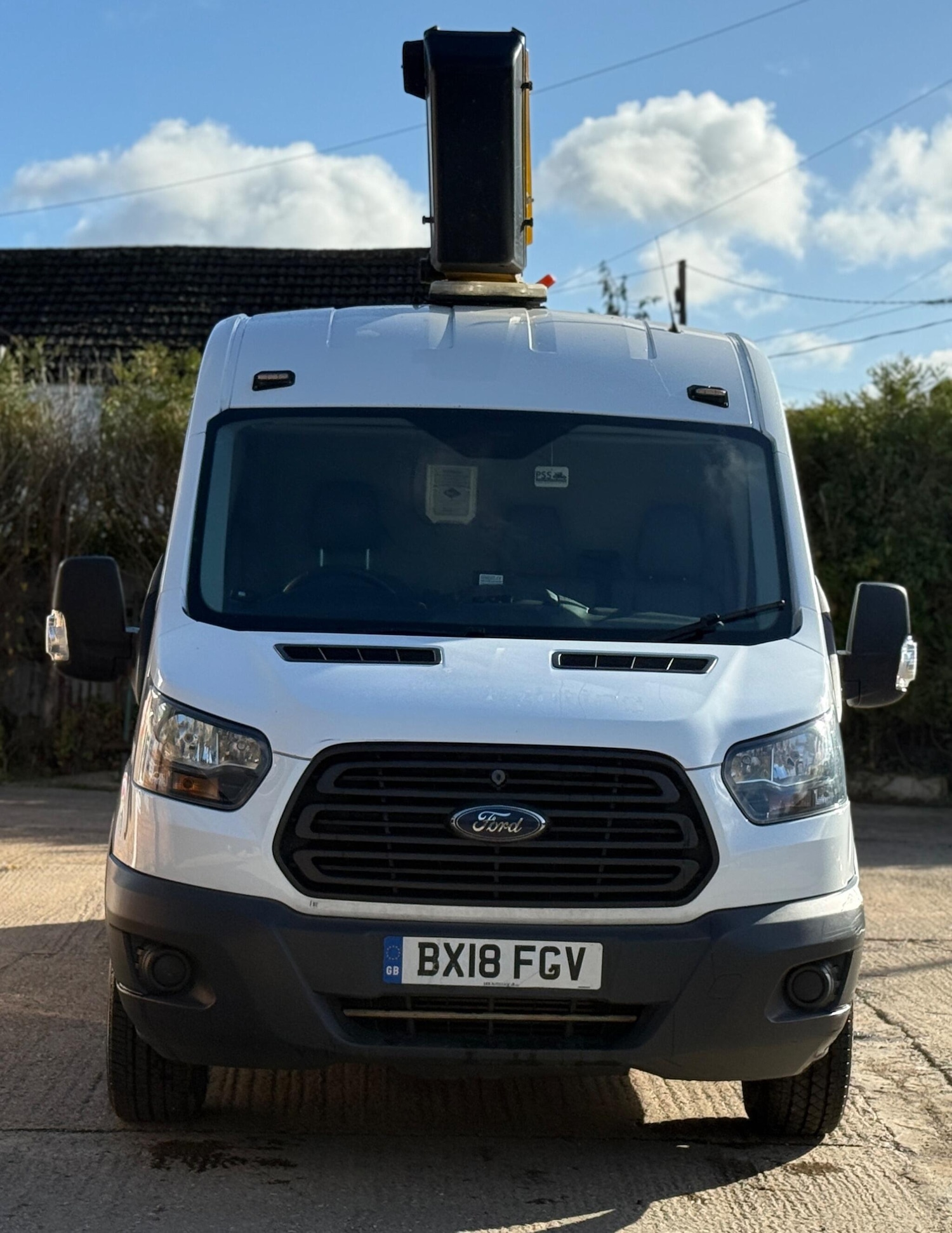 Used Ford Transit 2018 for sale - 76436627: Photo 1