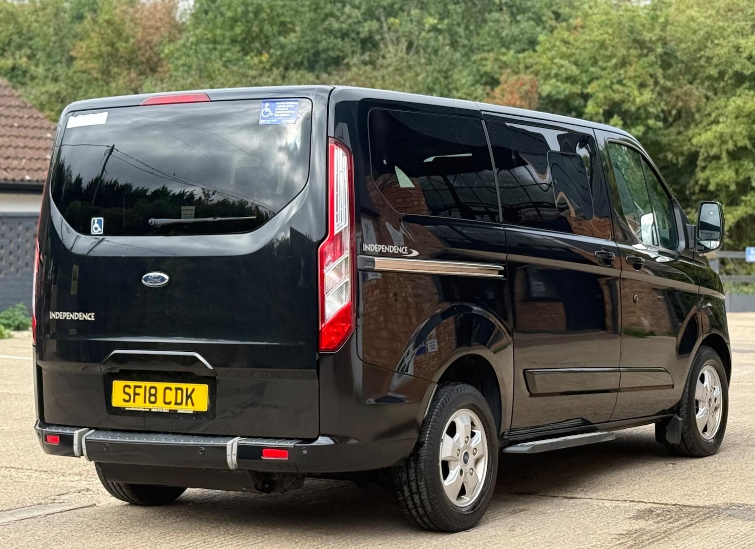 Used Ford Tourneo Custom 2018 for sale - 75995619: Photo 11