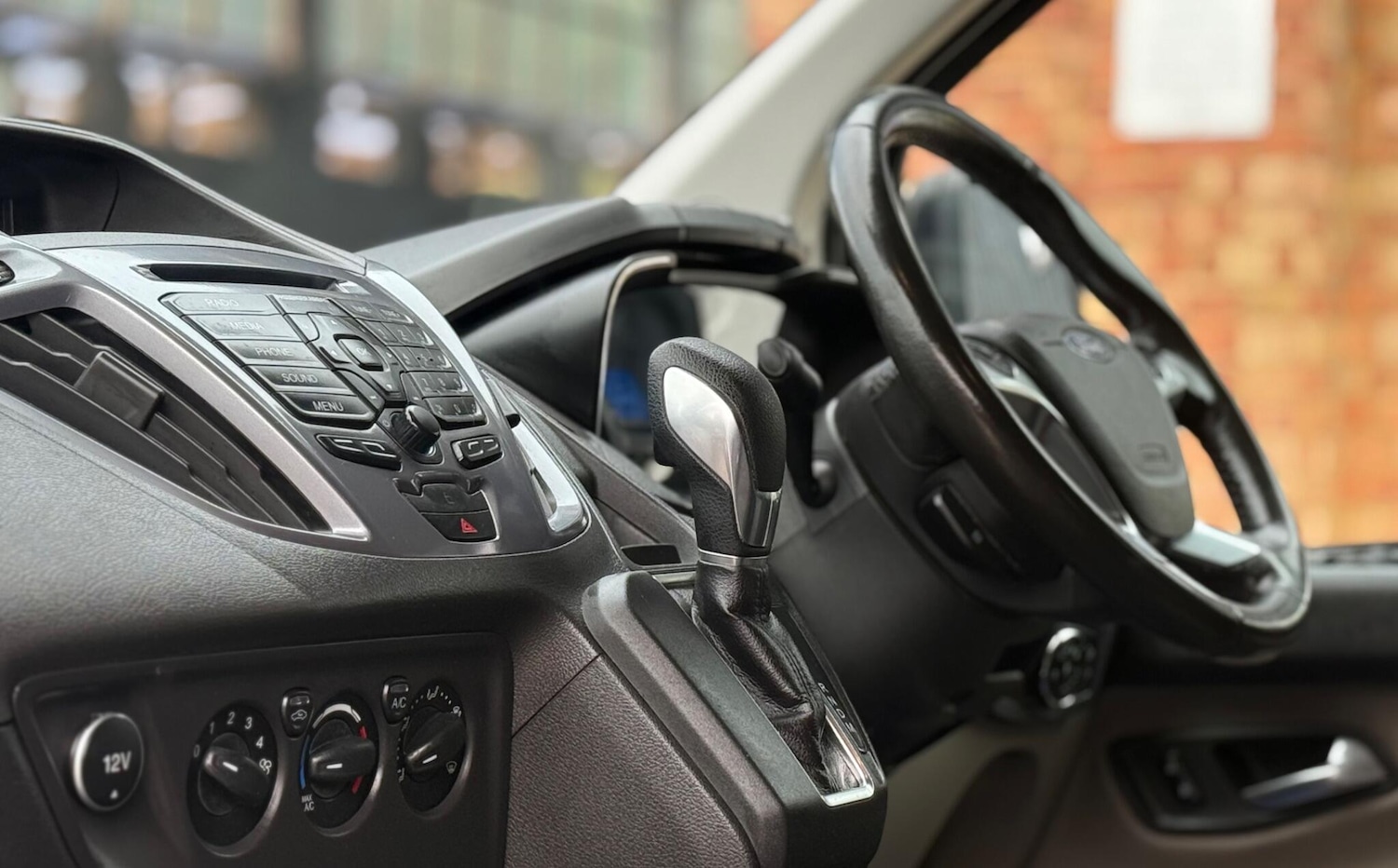 Used Ford Tourneo Custom 2018 for sale - 75995619: Photo 16