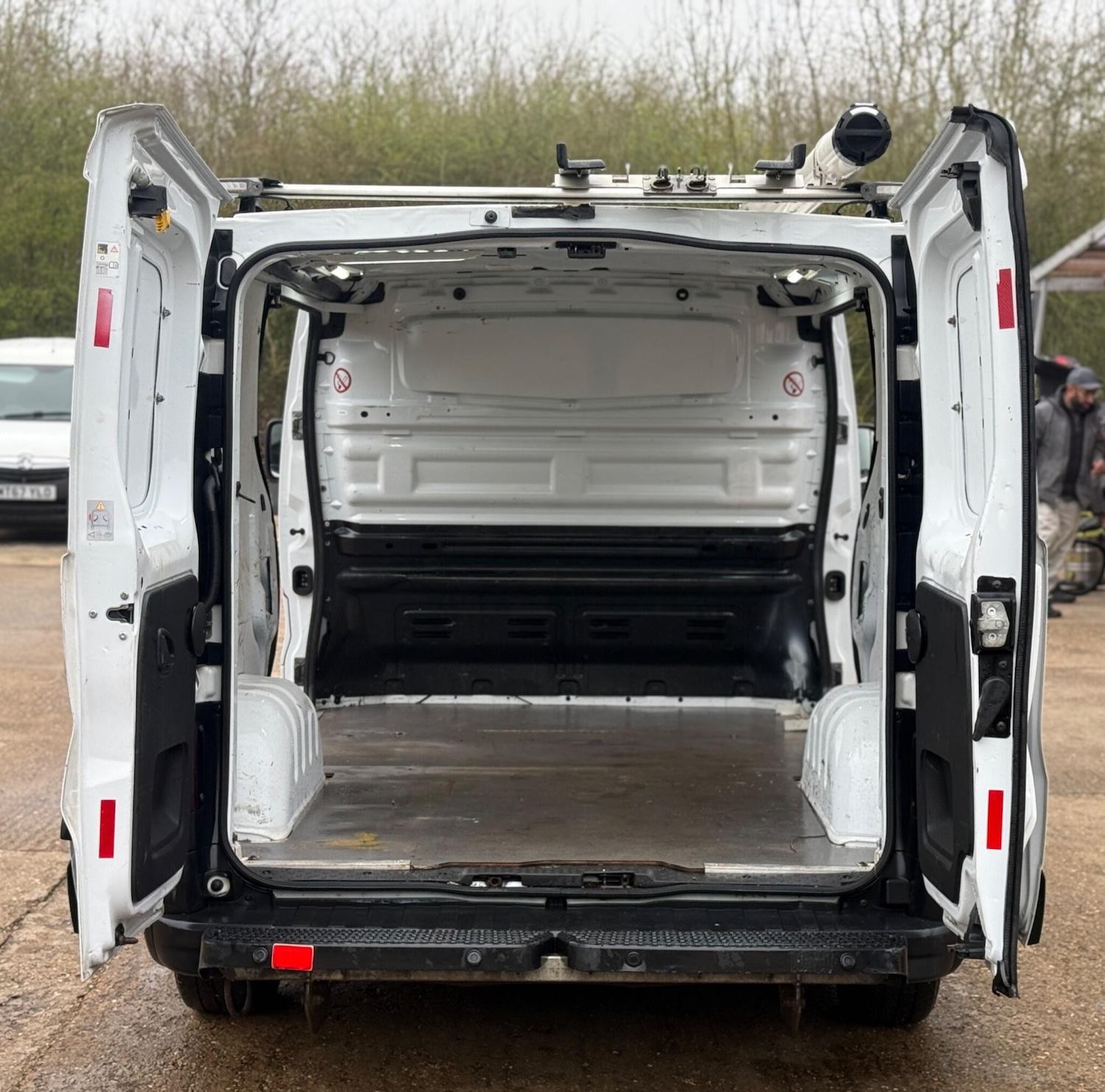 Used Vauxhall Vivaro for sale - 77789655: Photo 18