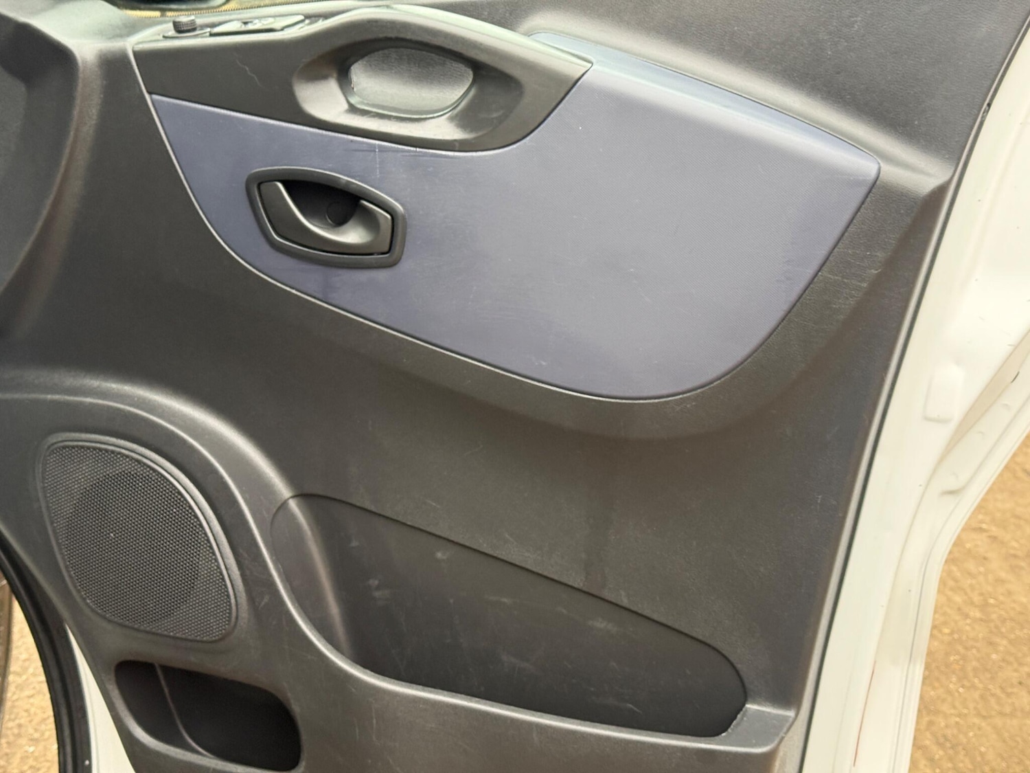 Used Vauxhall Vivaro for sale - 77789655: Photo 34