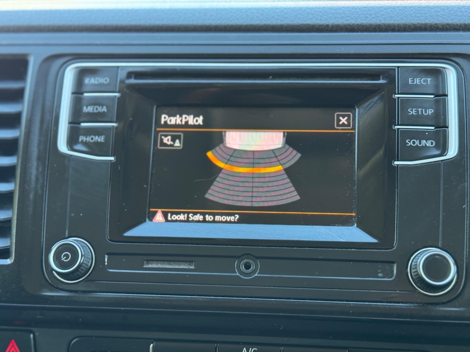 Used Volkswagen Transporter 2018 for sale - 77919035: Photo 21