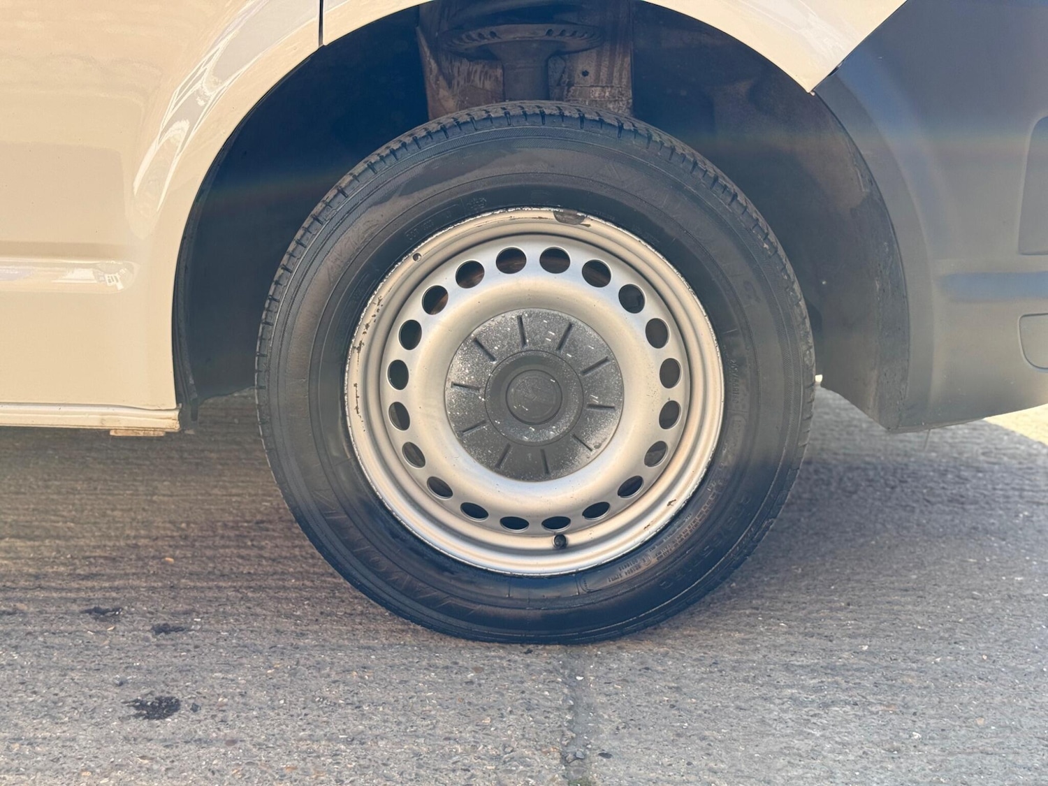 Used Volkswagen Transporter 2018 for sale - 77919035: Photo 49