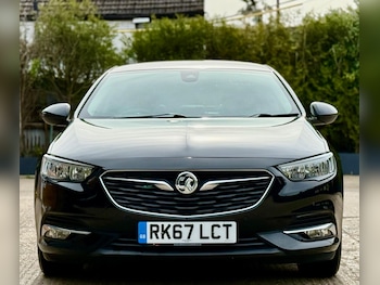 Used Vauxhall Insignia 2017 for sale - 78242256: Photo