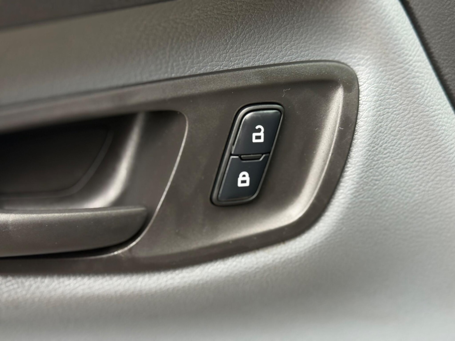 Used Ford Transit Custom 2017 for sale - 78124869: Photo 40