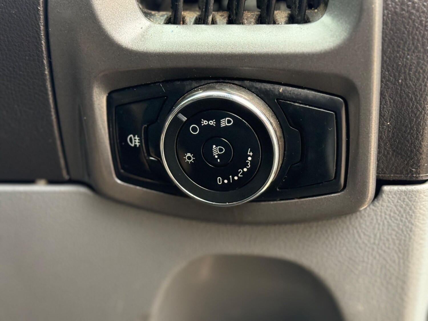 Used Ford Transit Custom 2017 for sale - 78124869: Photo 44