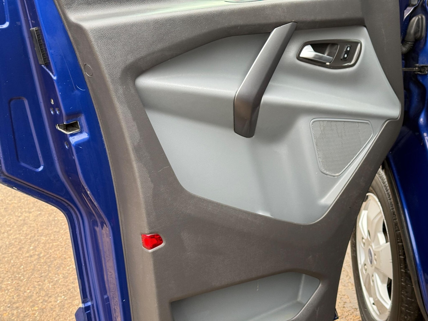 Used Ford Transit Custom 2017 for sale - 77287345: Photo 36