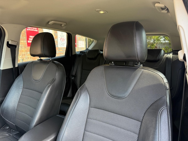 Used Ford Kuga 2016 for sale - 75556761: Photo 33