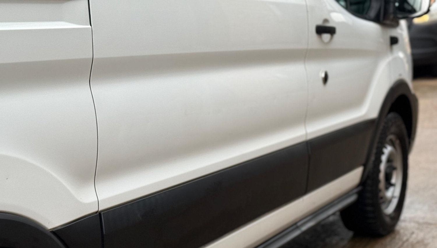 Used Ford Transit 2020 for sale - 76969090: Photo 32