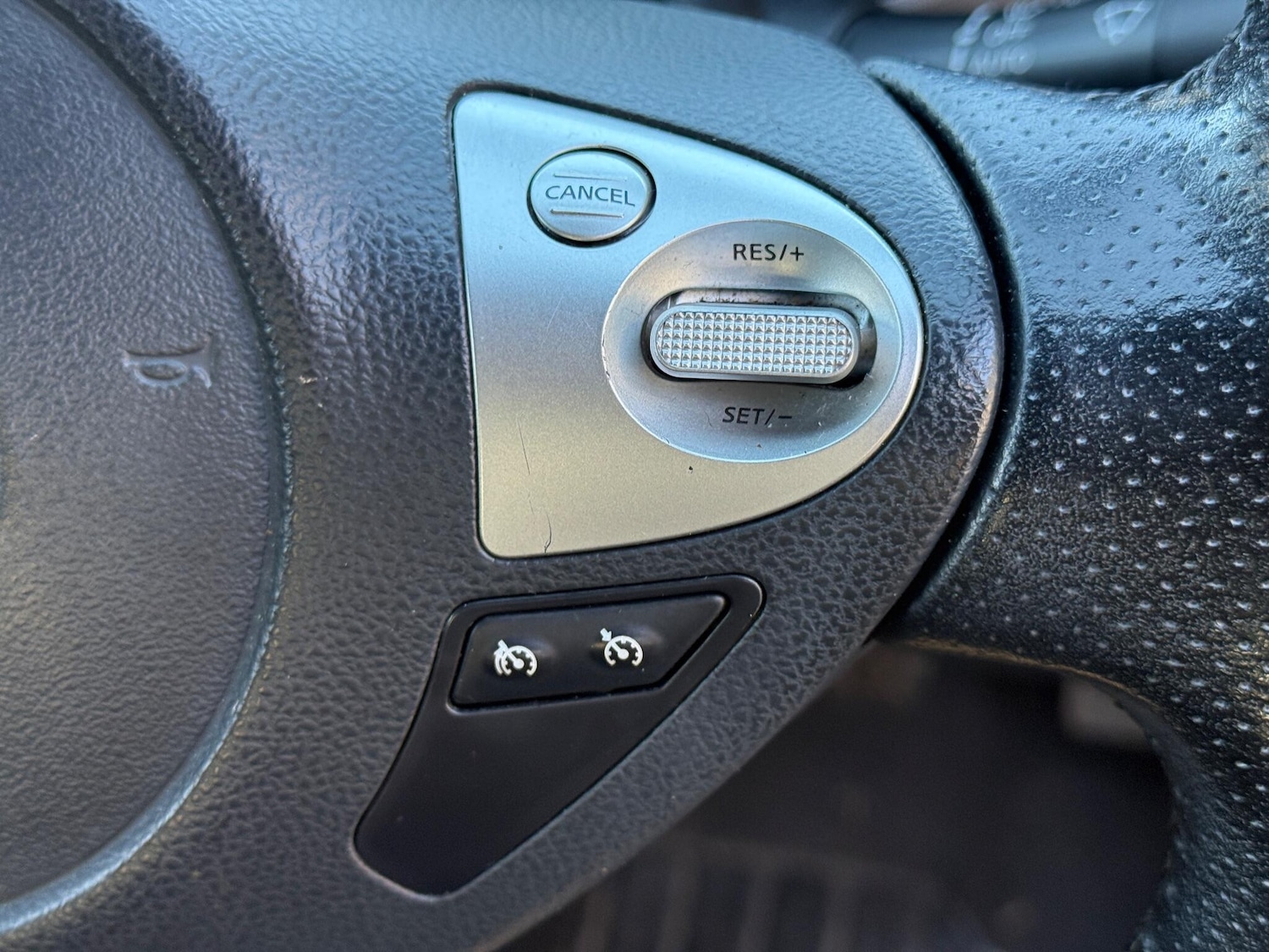 Used Nissan Juke 2015 for sale - 76346875: Photo 40