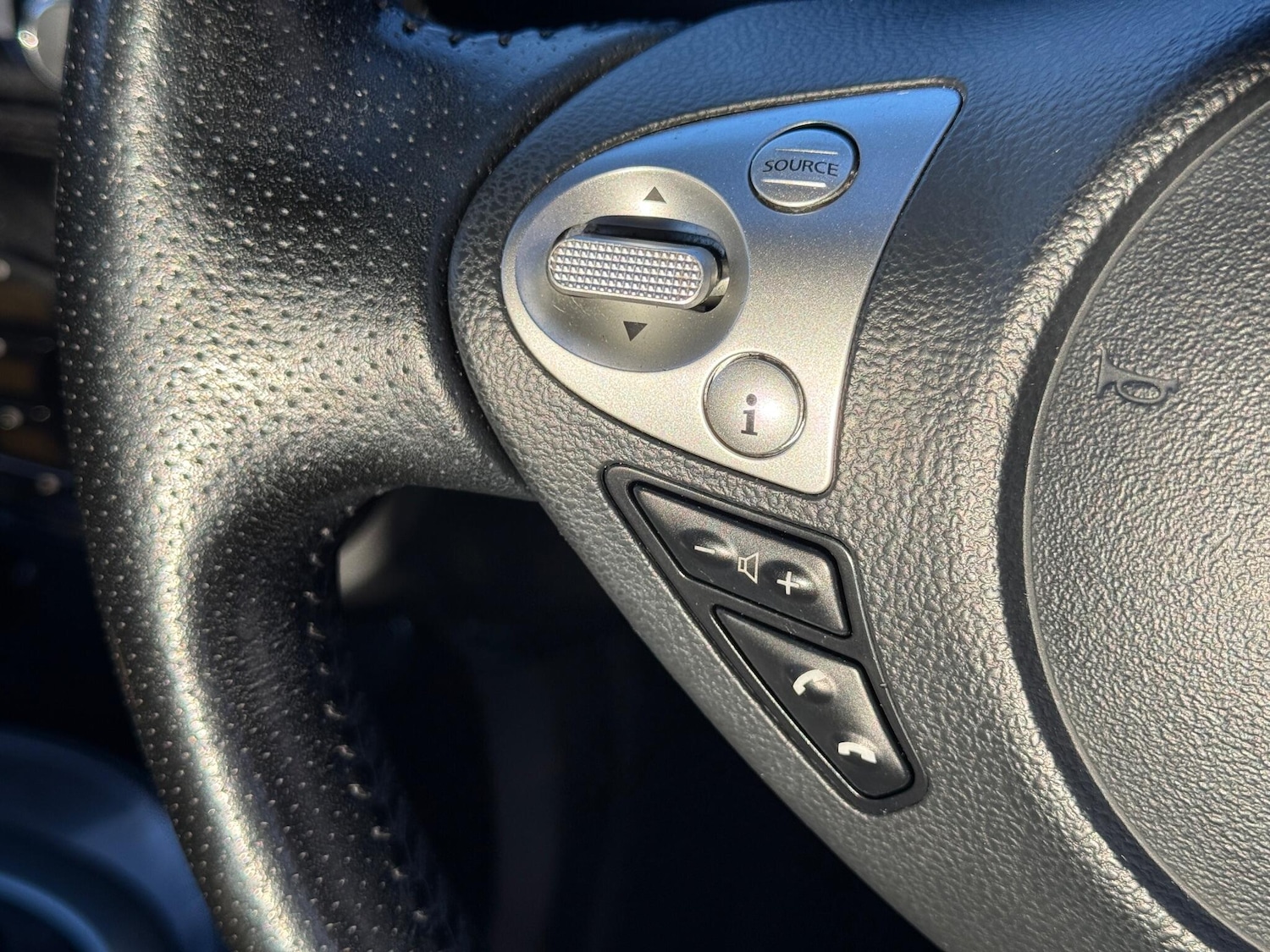 Used Nissan Juke 2015 for sale - 76346875: Photo 41