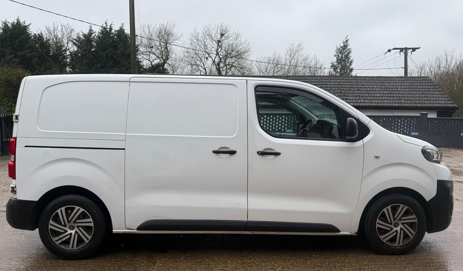 Used Peugeot Expert 2017 for sale - 77446277: Photo 12