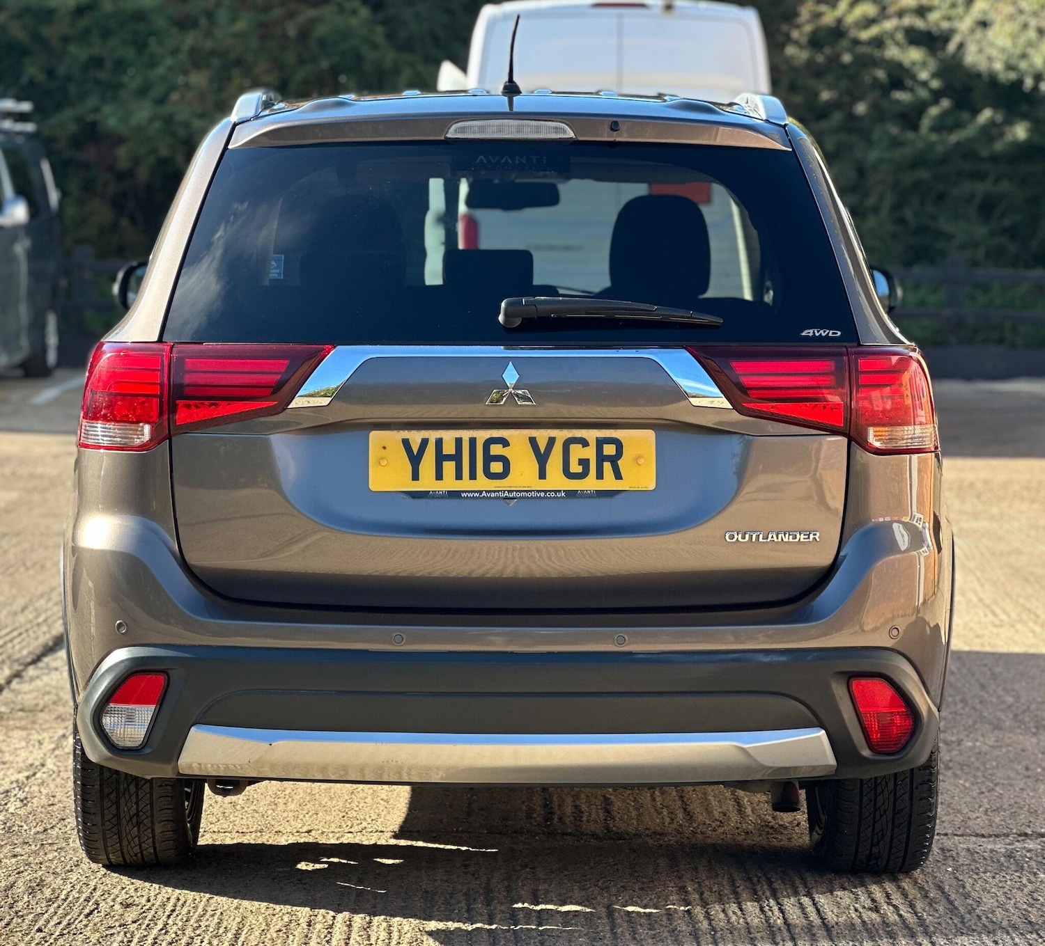 Used Mitsubishi Outlander 2016 for sale - 76922688: Photo 10