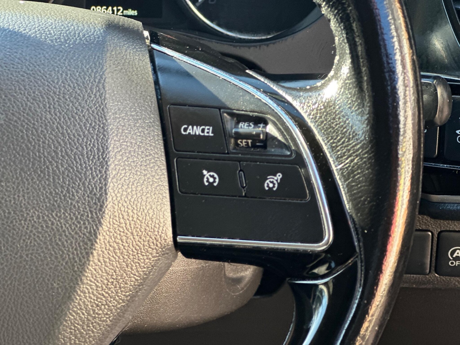 Used Mitsubishi Outlander 2016 for sale - 76922688: Photo 54